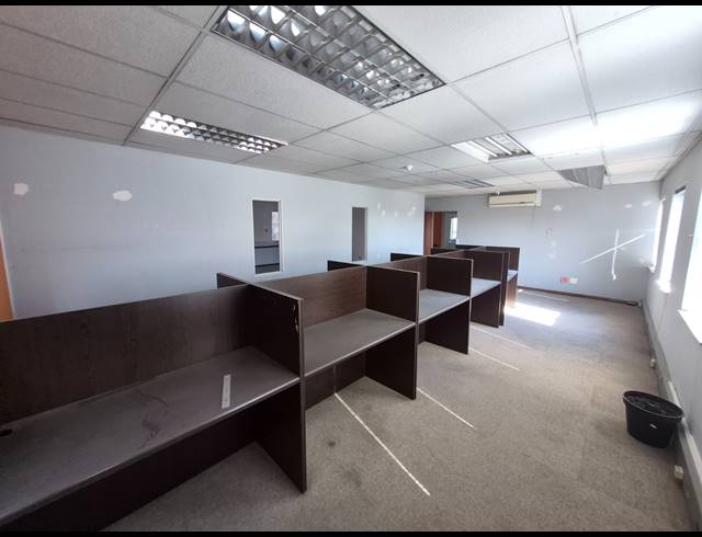 249M² OFFICE TO LET IN RIVONIA